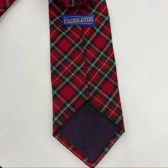 Pendleton Plaid Men’s Red 100% Wool Tie - Picture 15 of 15